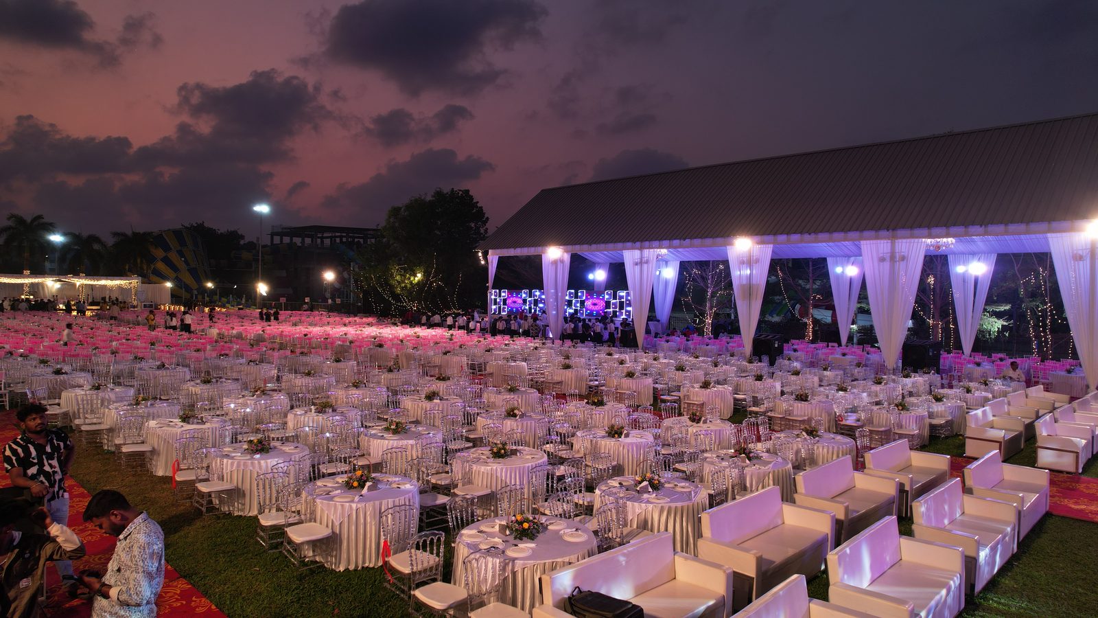 Banyan Tree at UVA Meridian Convention Centre