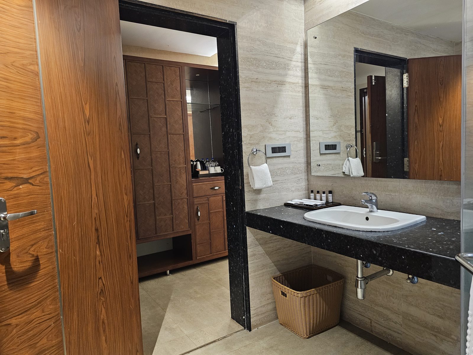 Deluxe Room marble bathroom at UVA Meridian
