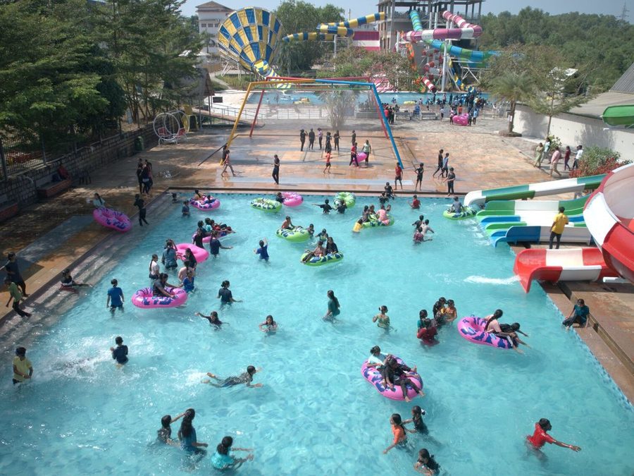 The wave pool at UVA Meridian Amusement and Water Park